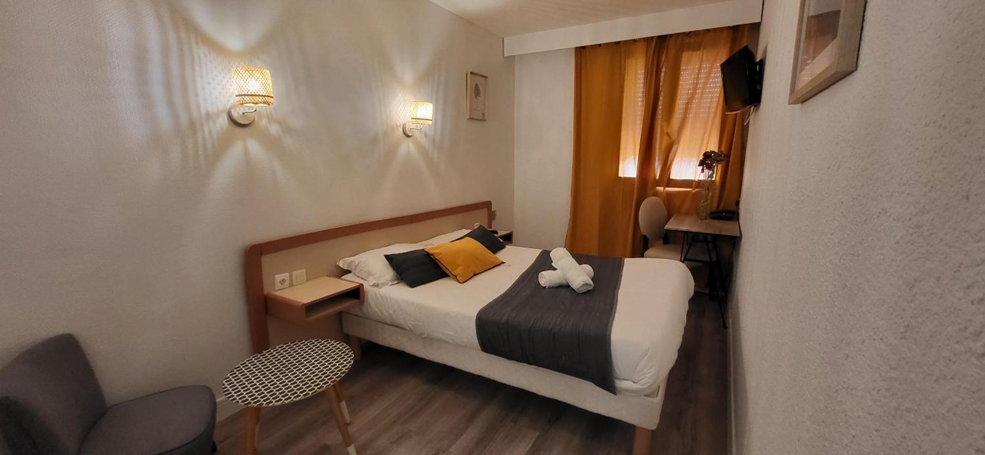 Hotel Austria Style -Ex Nestor Hotel Bourg-les-Valence Bagian luar foto